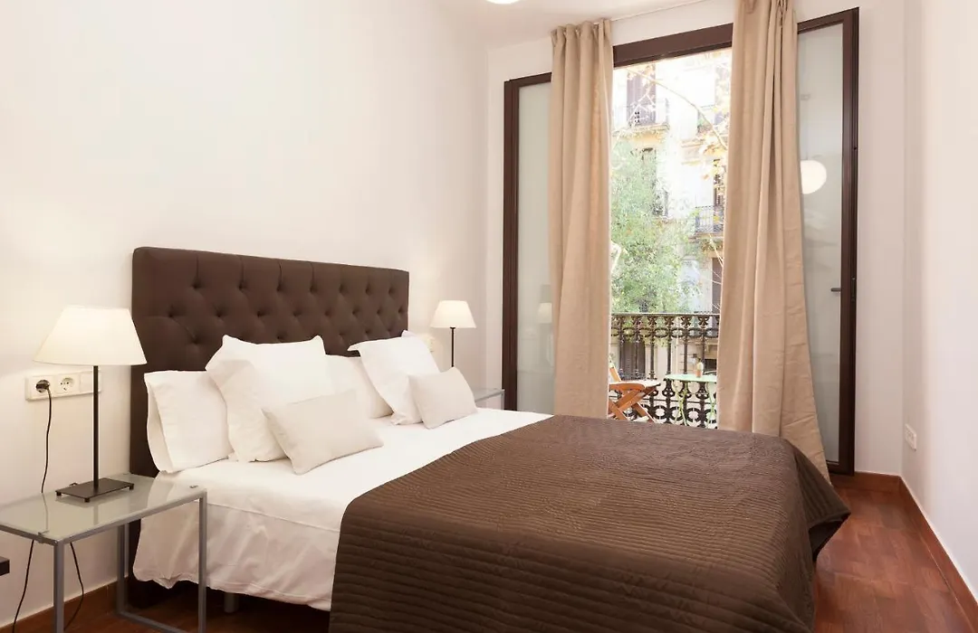 Easysleep Gaudi Terrace-1